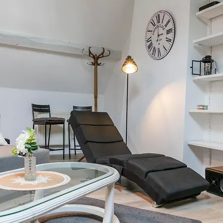 La Maison Du Centre - Chantilly Feriehus *